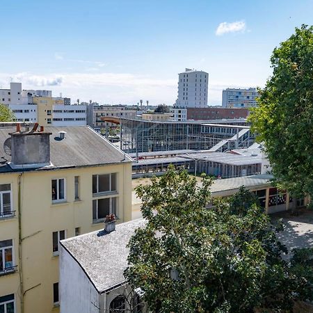 Le Poulorio 12 - T2 - Proche Gare - Dernier Etage By Locly Apartamento Lorient Exterior foto